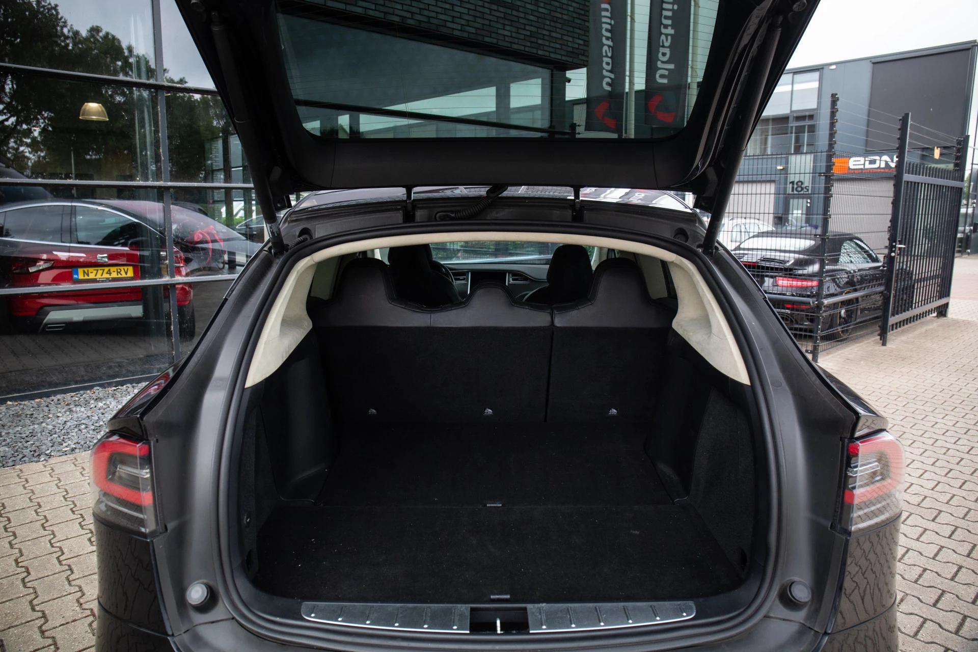 Hoofdafbeelding Tesla Model X