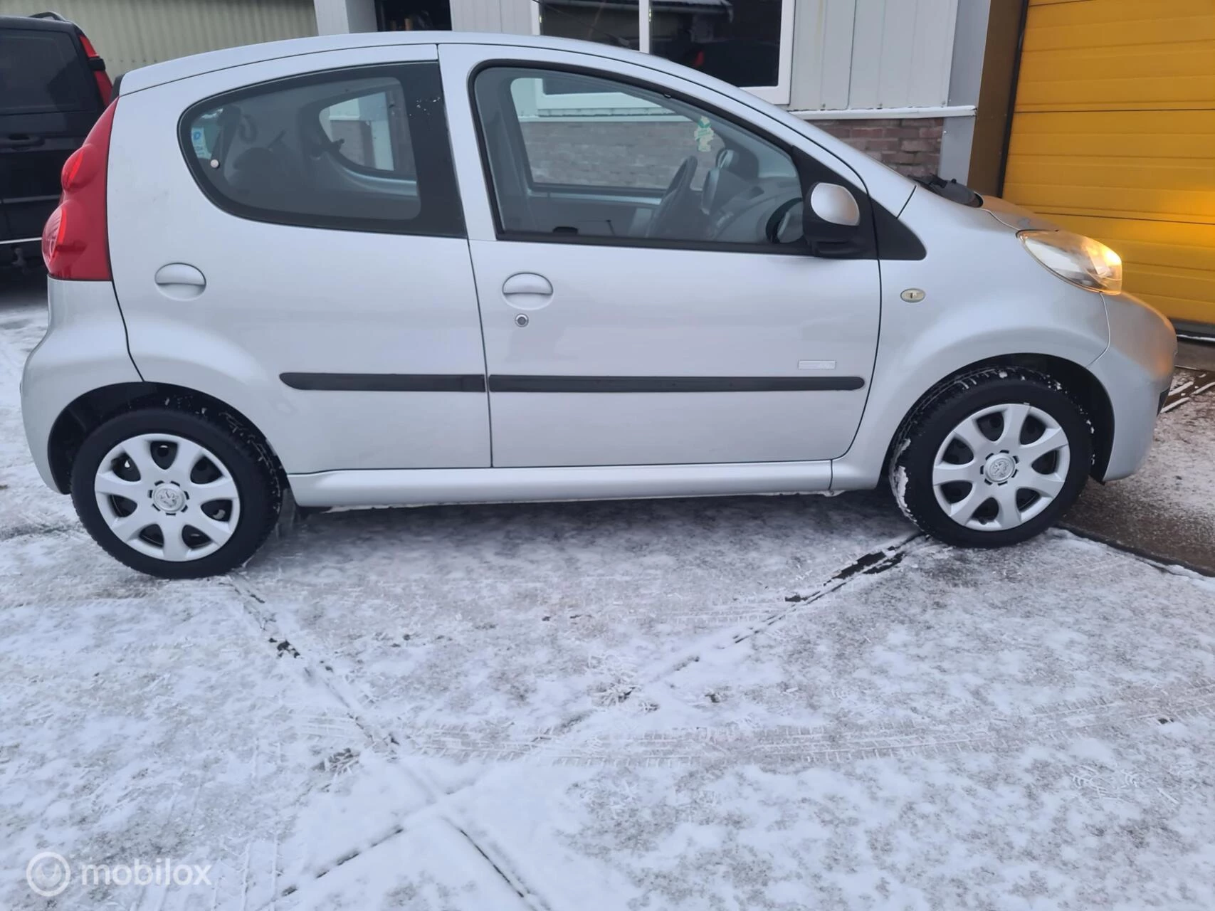 Hoofdafbeelding Peugeot 107