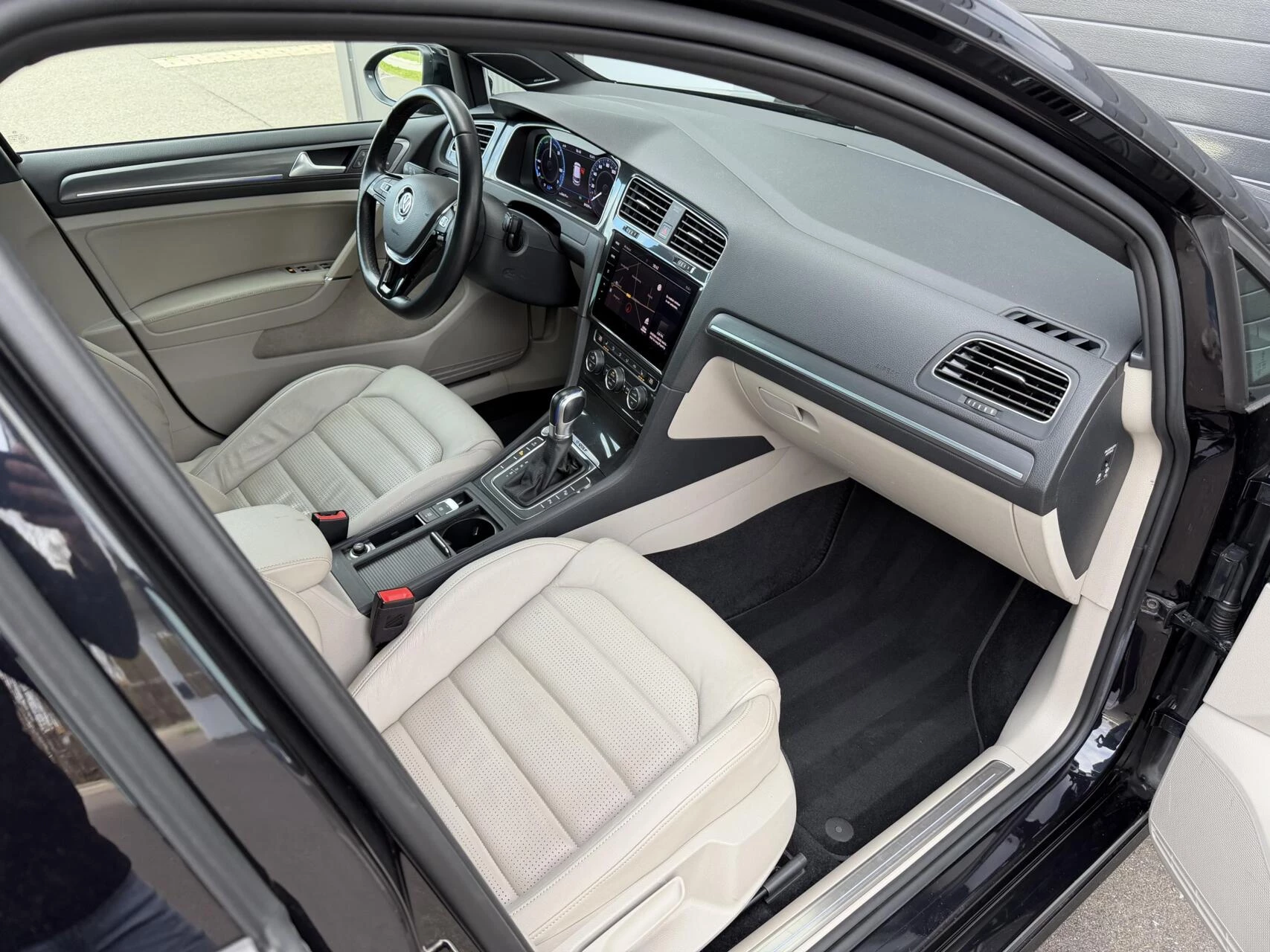 Hoofdafbeelding Volkswagen e-Golf