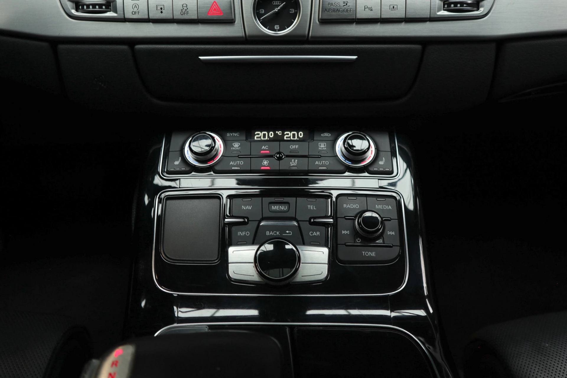 Hoofdafbeelding Audi A8