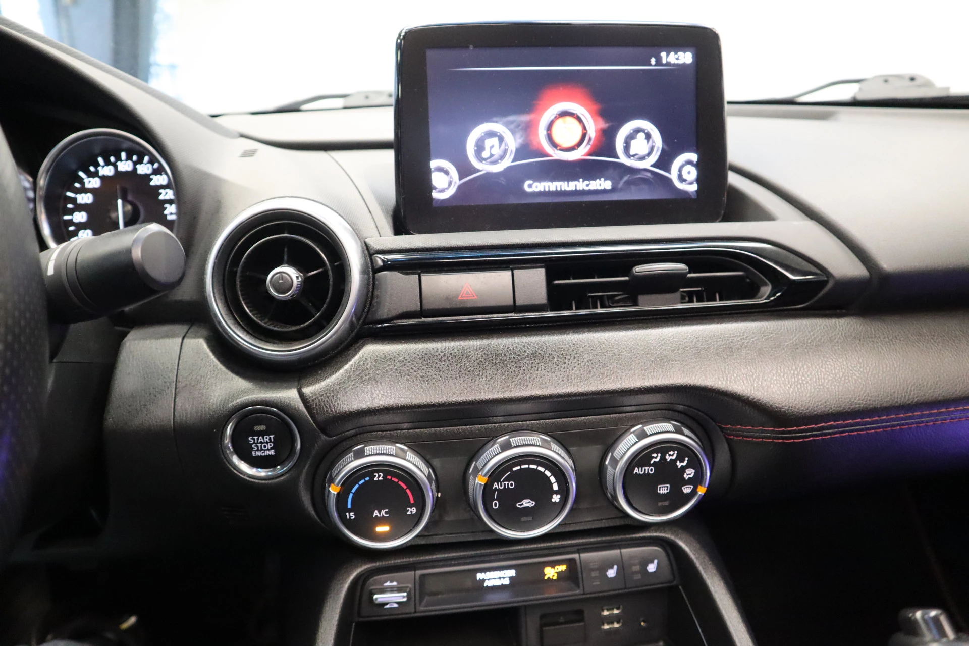 Hoofdafbeelding Mazda MX-5