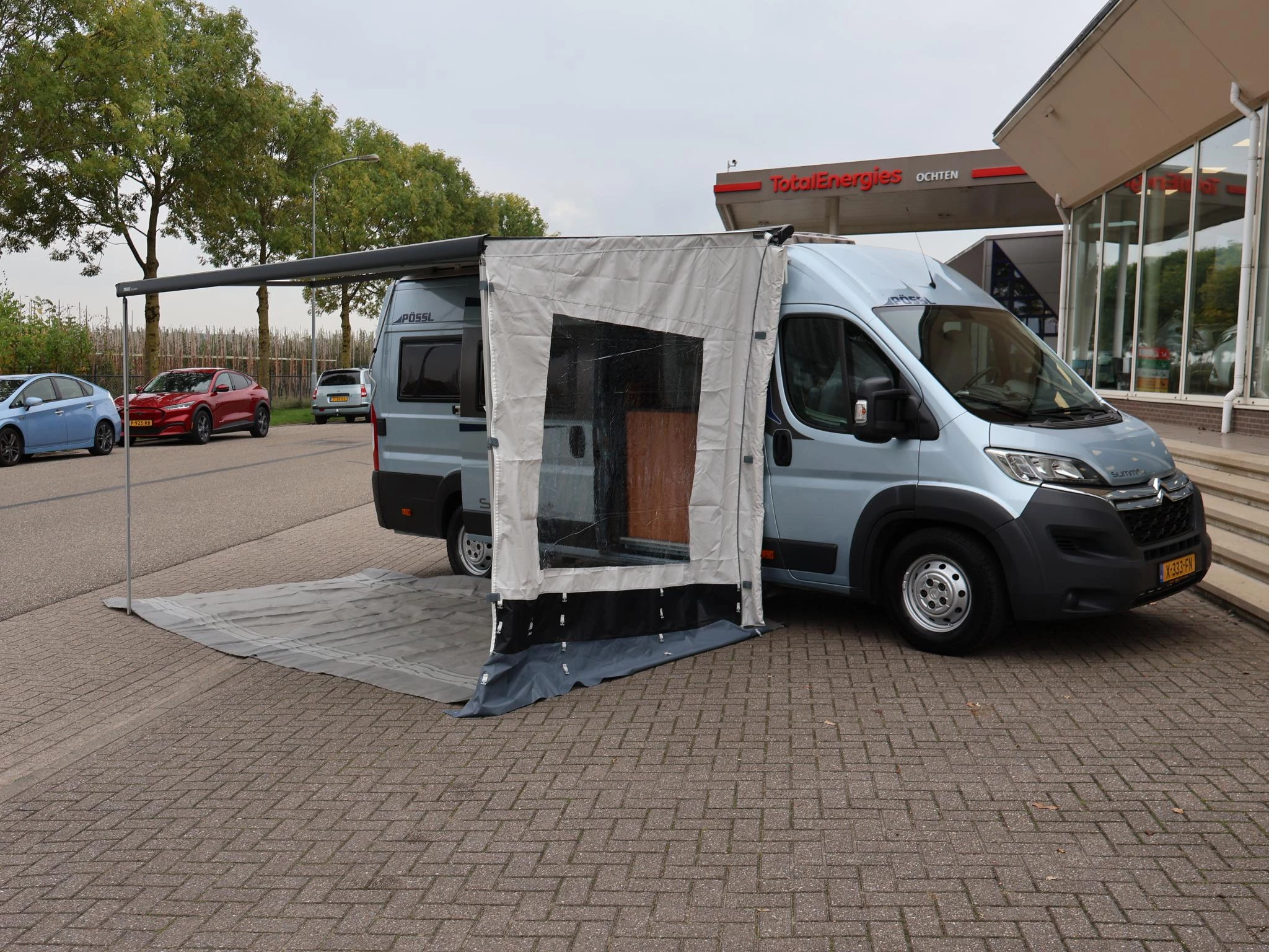 Hoofdafbeelding Pössl Summit 640