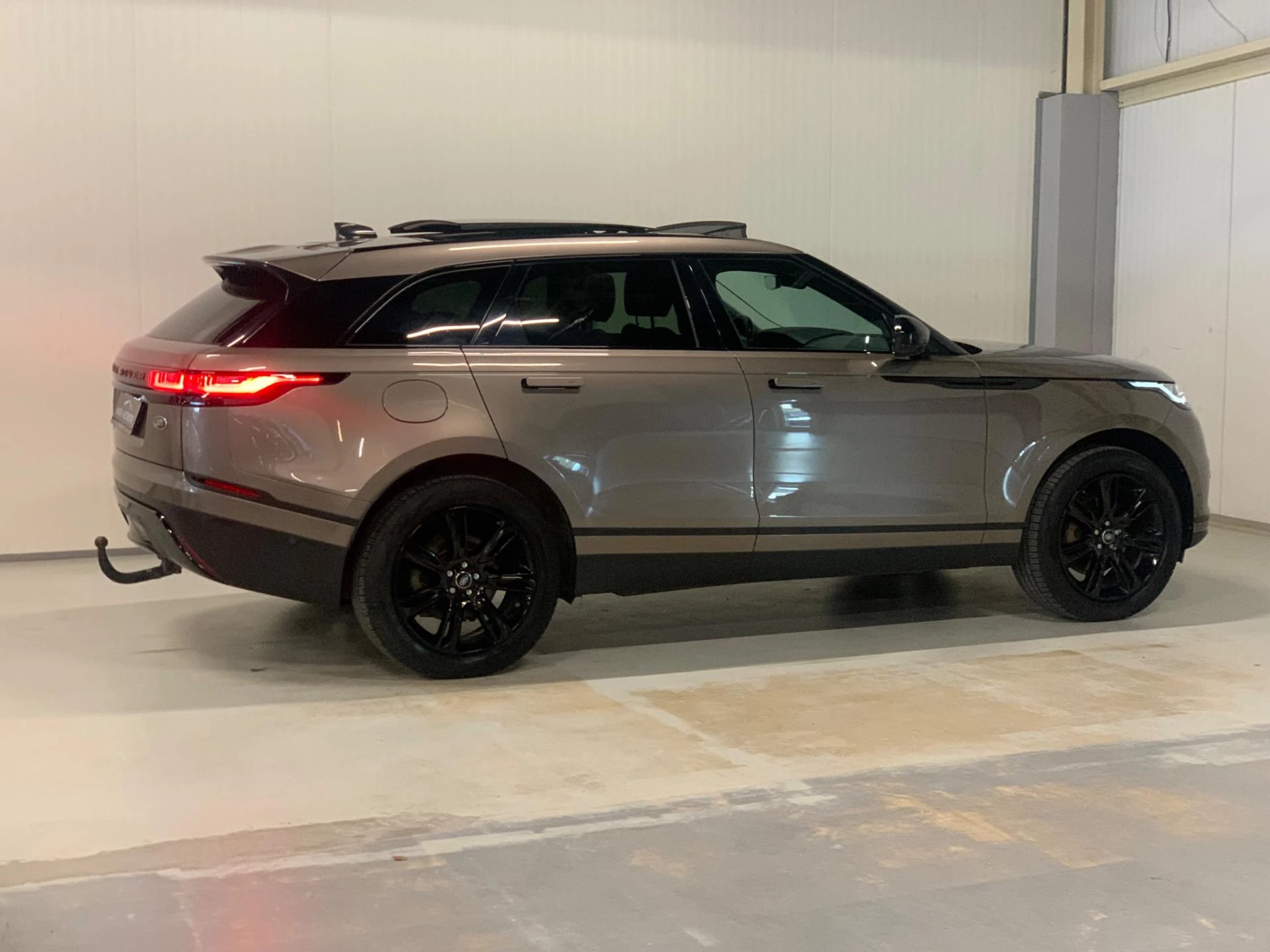 Hoofdafbeelding Land Rover Range Rover Velar