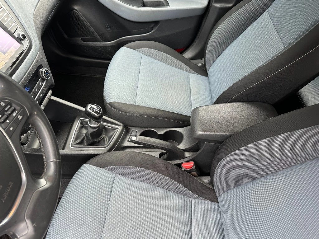 Hoofdafbeelding Hyundai i20