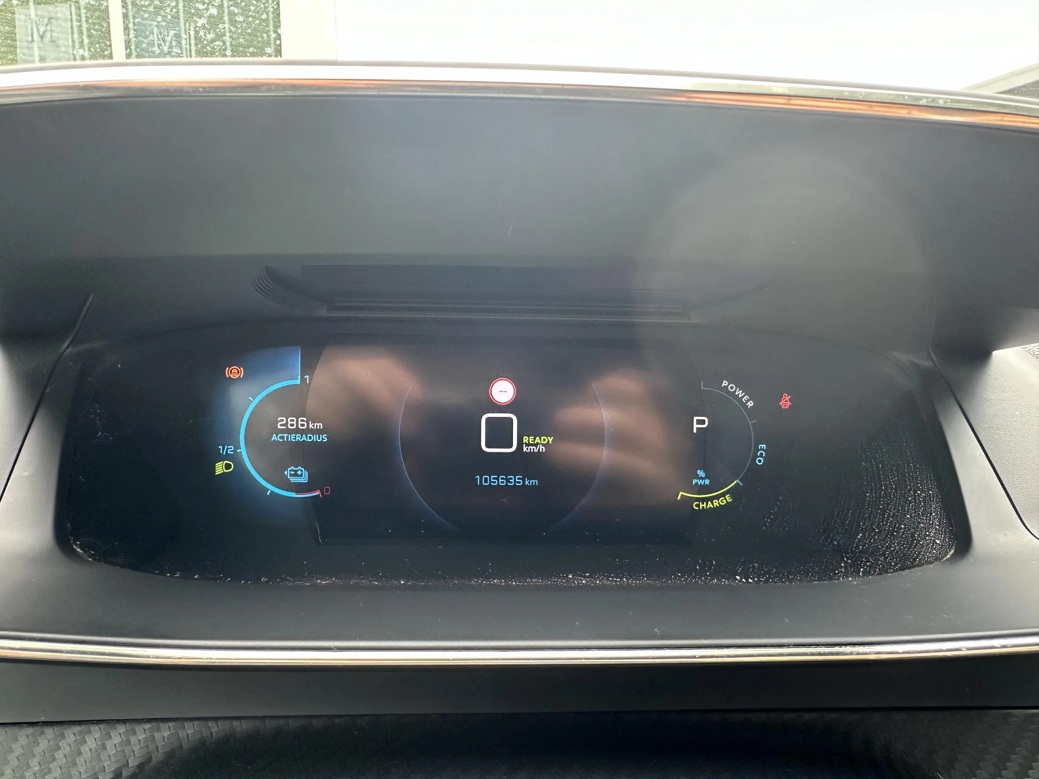 Hoofdafbeelding Peugeot e-208