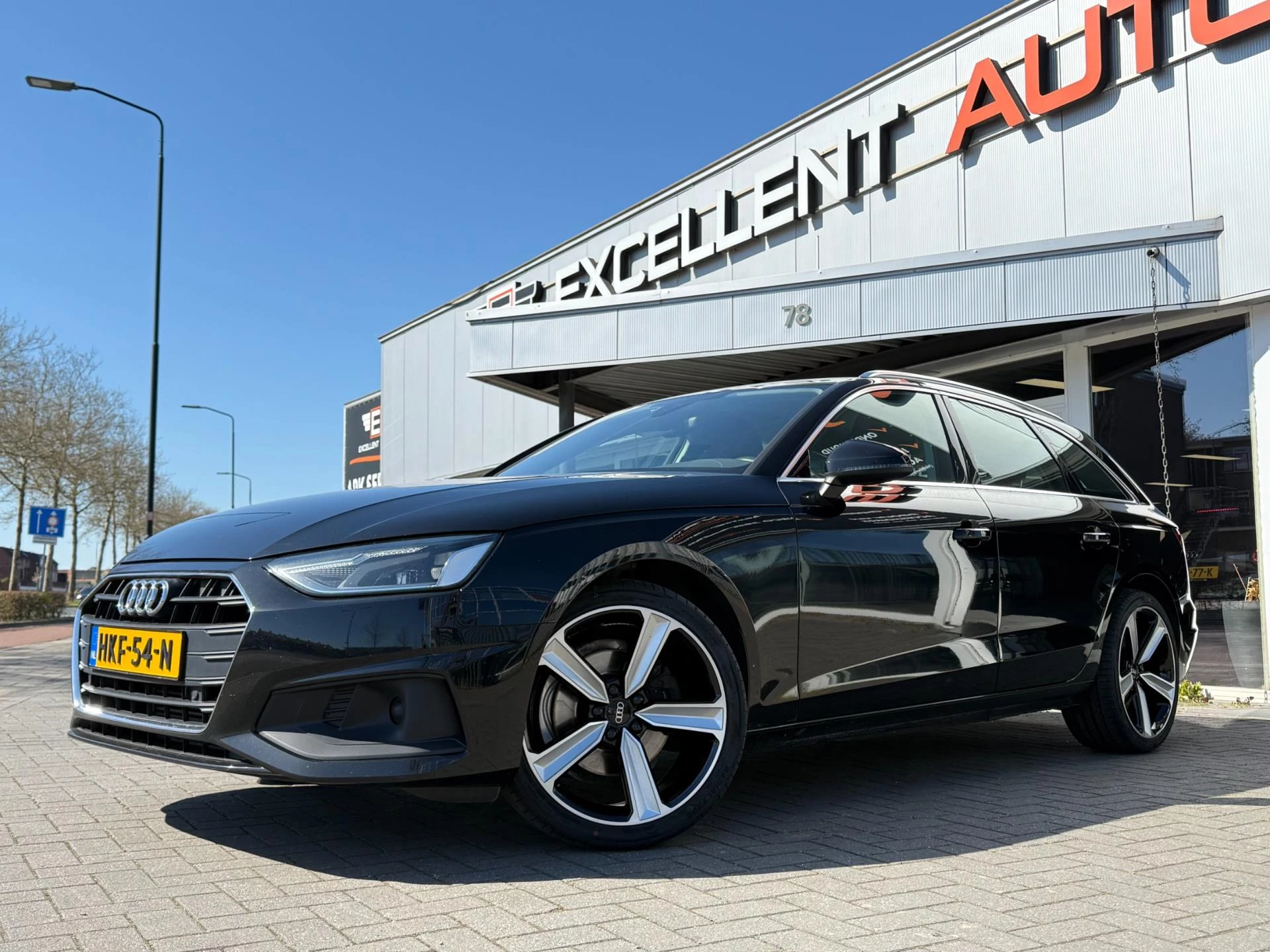 Hoofdafbeelding Audi A4
