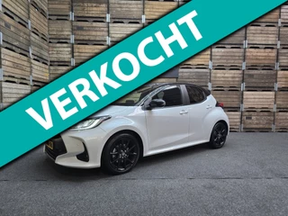 Toyota Yaris 1.5 Hybrid Executive Navi Clima Cruise Full LED 17"LM