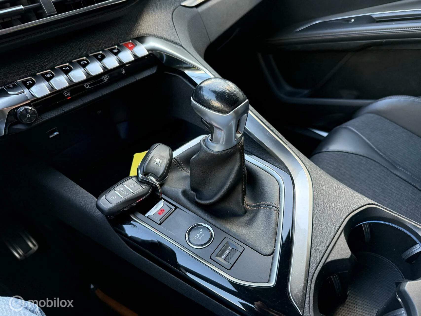 Hoofdafbeelding Peugeot 5008