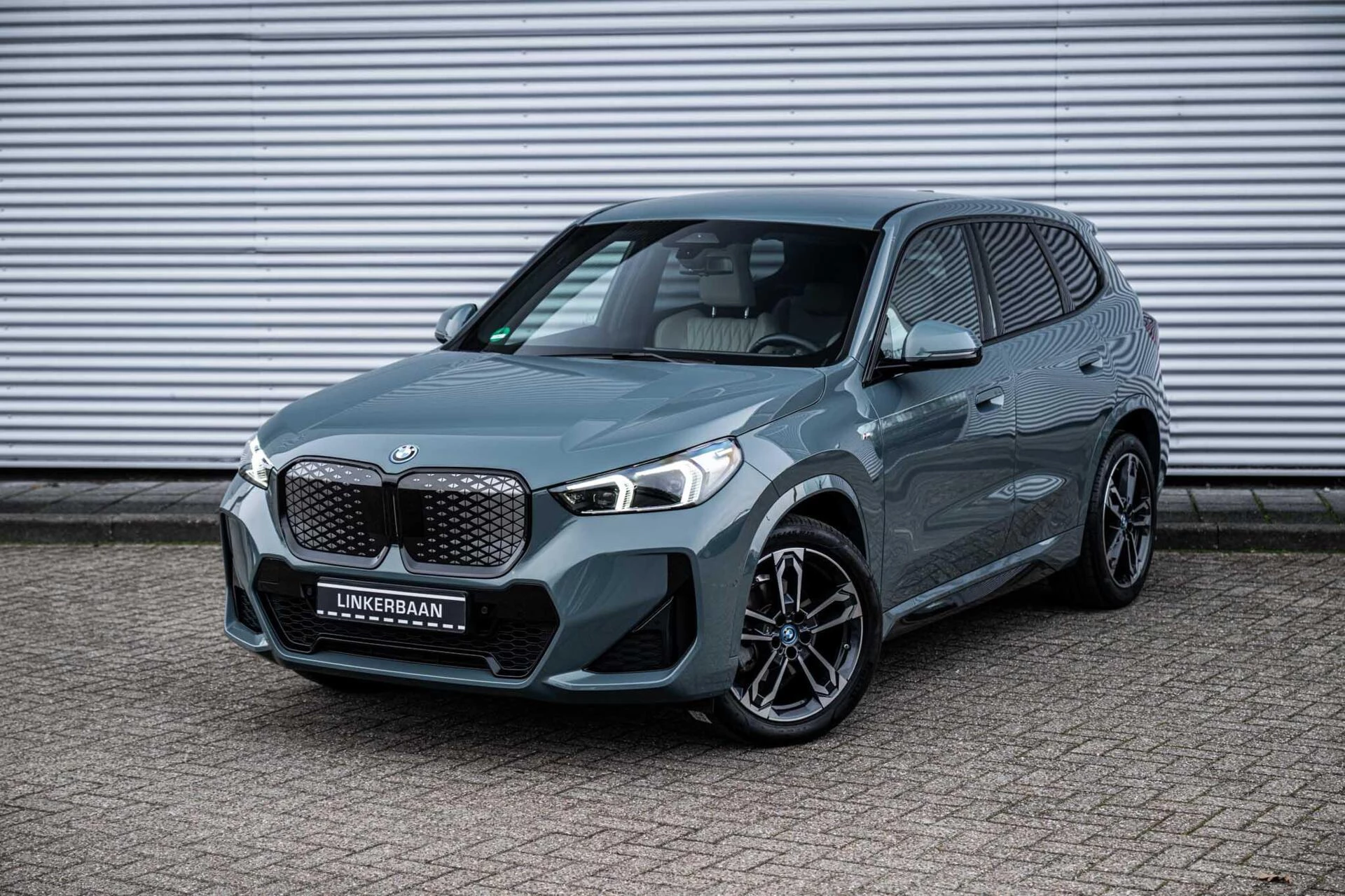 Hoofdafbeelding BMW iX1