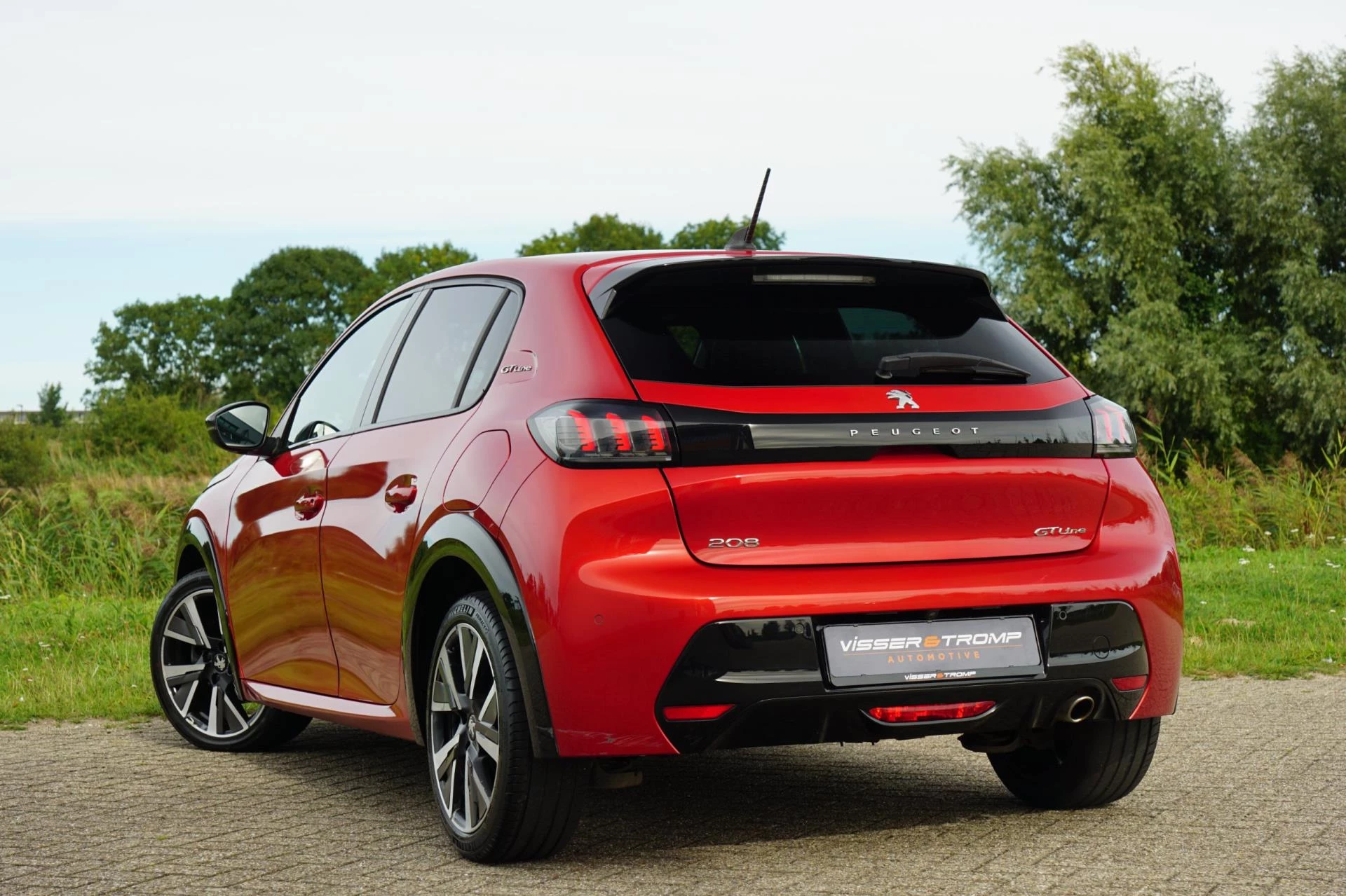 Hoofdafbeelding Peugeot 208