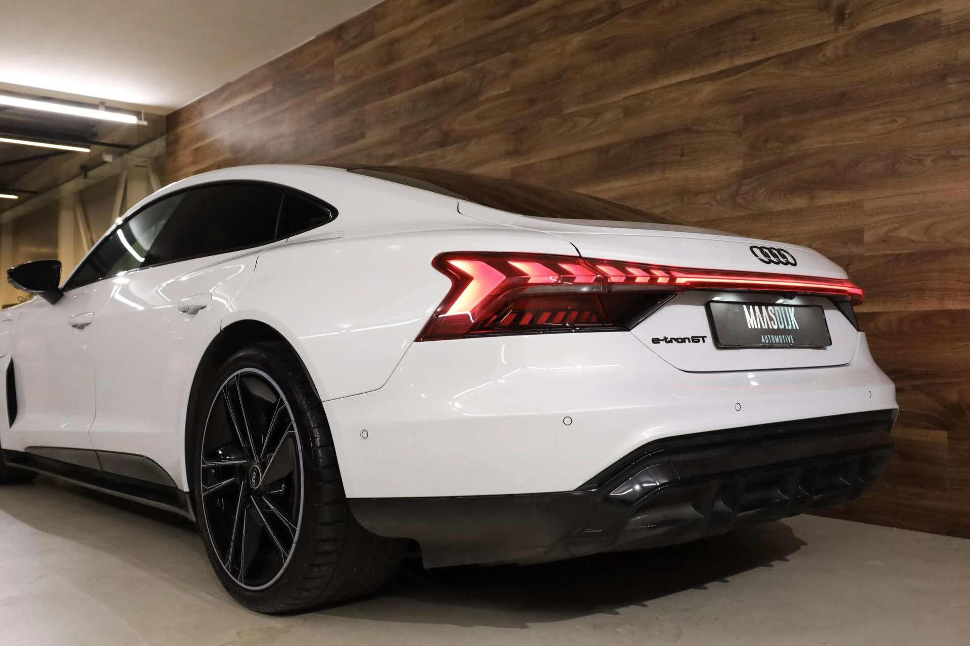 Hoofdafbeelding Audi e-tron GT