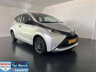 Hoofdafbeelding Toyota Aygo Toyota Aygo 1.0 VVT-i x-Fun , Airco, LM-velgen , All-seasen