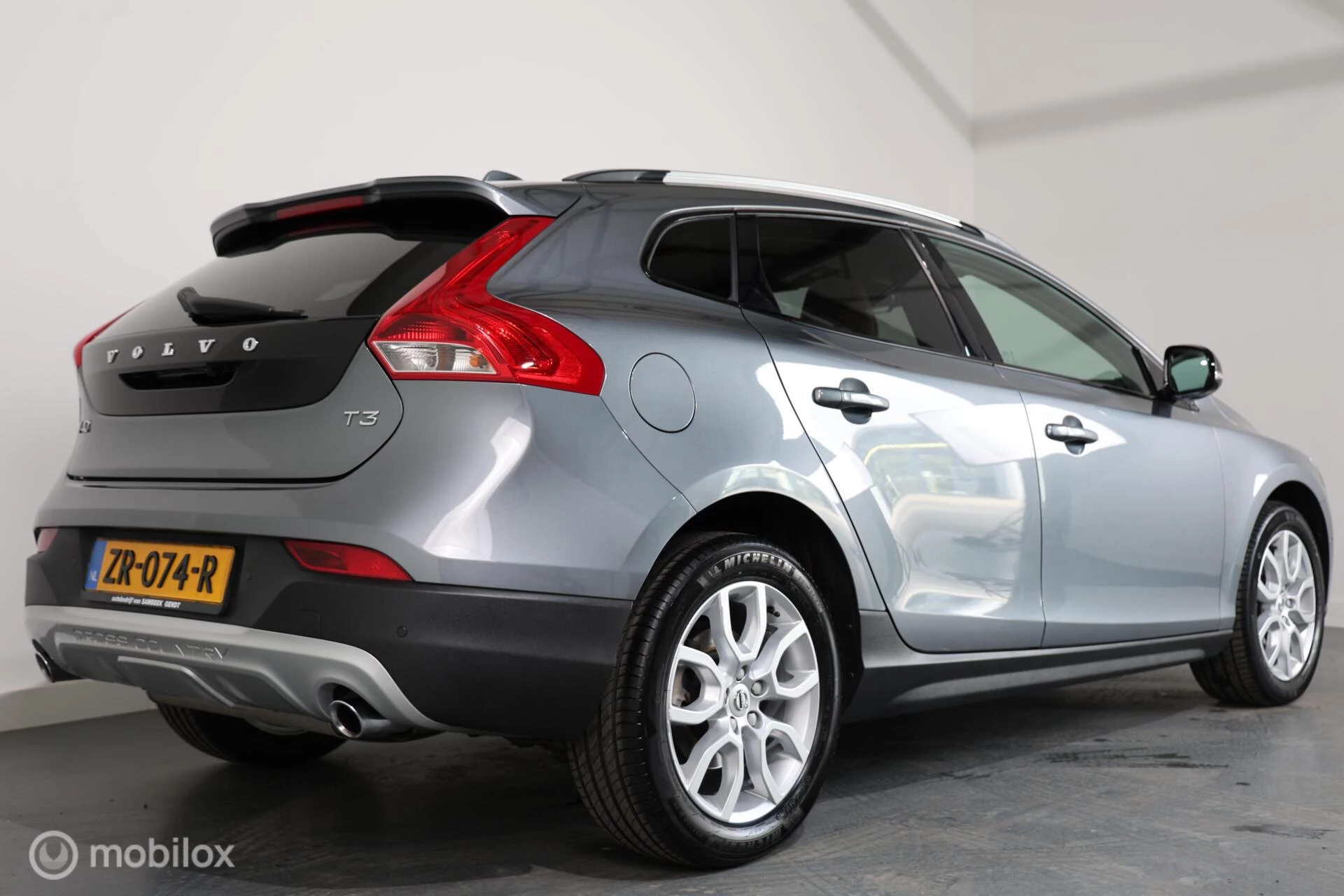 Hoofdafbeelding Volvo V40
