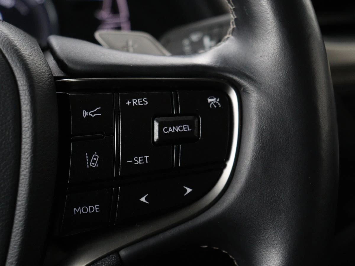 Hoofdafbeelding Lexus ES