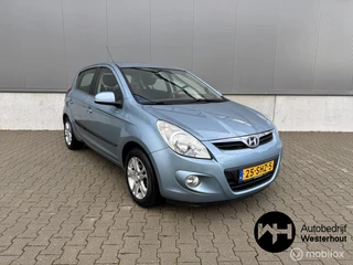 Hoofdafbeelding Hyundai i20 Hyundai i20 1.2i i-Motion AIRCO NAP TREKHAAK
