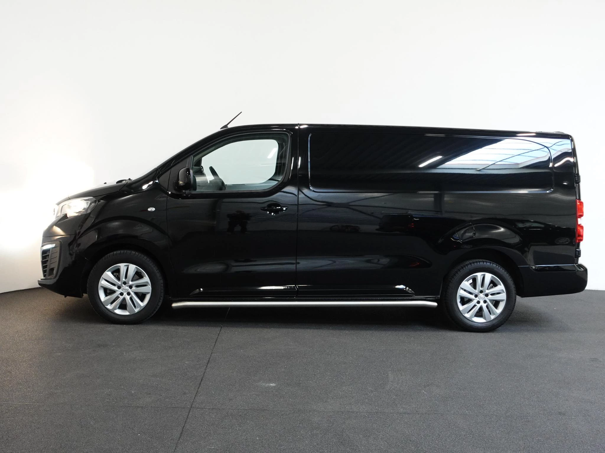 Hoofdafbeelding Peugeot Expert