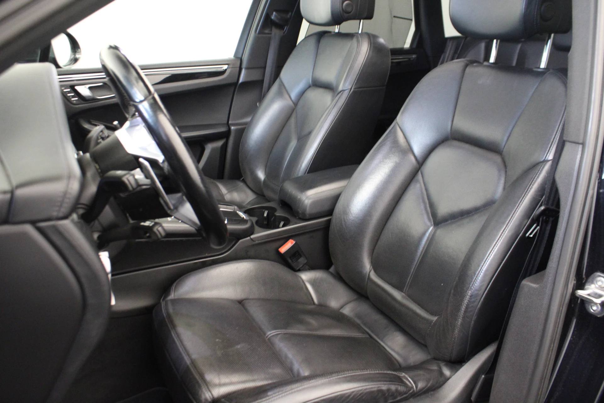 Hoofdafbeelding Porsche Macan