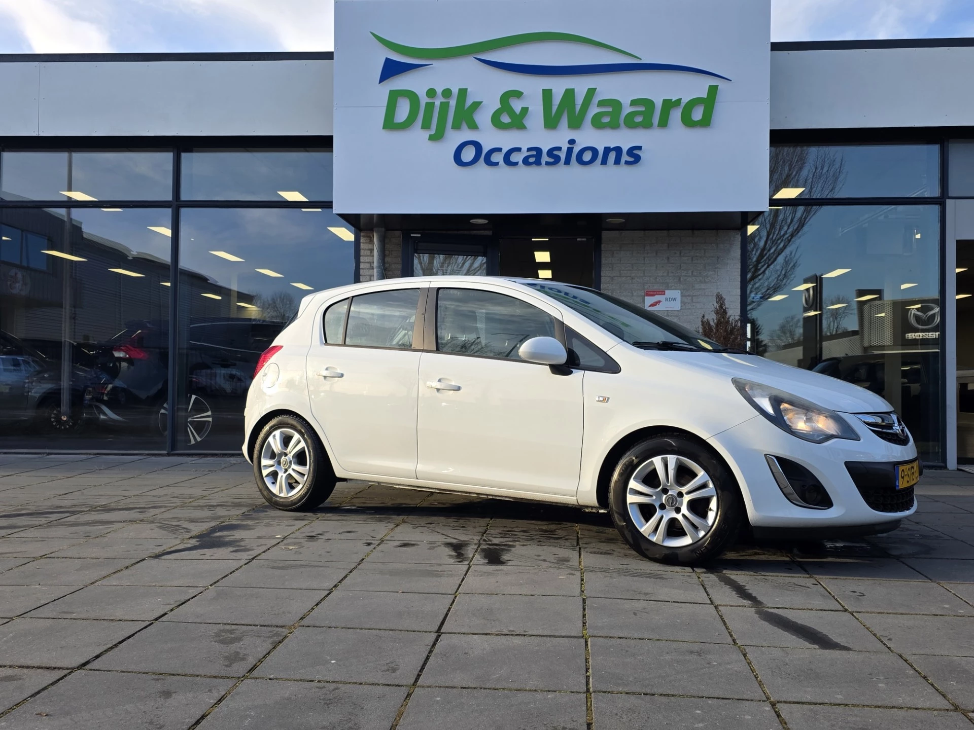 Hoofdafbeelding Opel Corsa