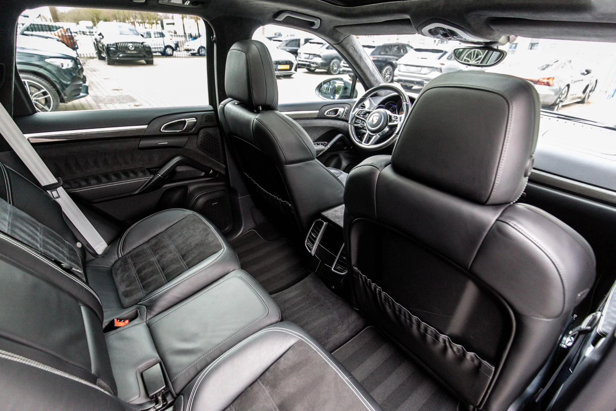 Hoofdafbeelding Porsche Cayenne