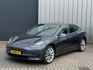 Tesla Model 3 Long Range AWD 75 kWh AWD|TREKHAAK|ORG NL AUTO|1E EIGENAAR| DEALER OND|AUTOPILOT|19INCH|APPLE CARPLAY|NAVI|LEER|LED|