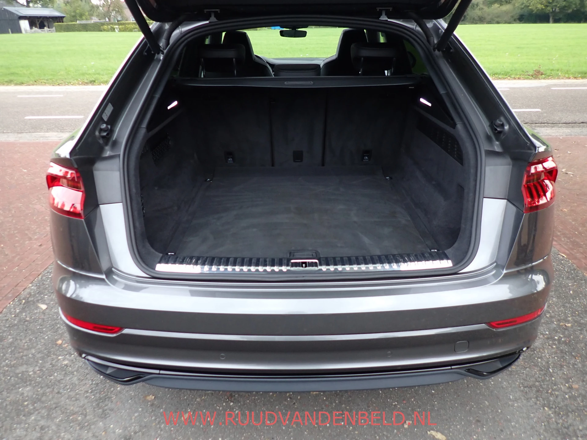 Hoofdafbeelding Audi Q8