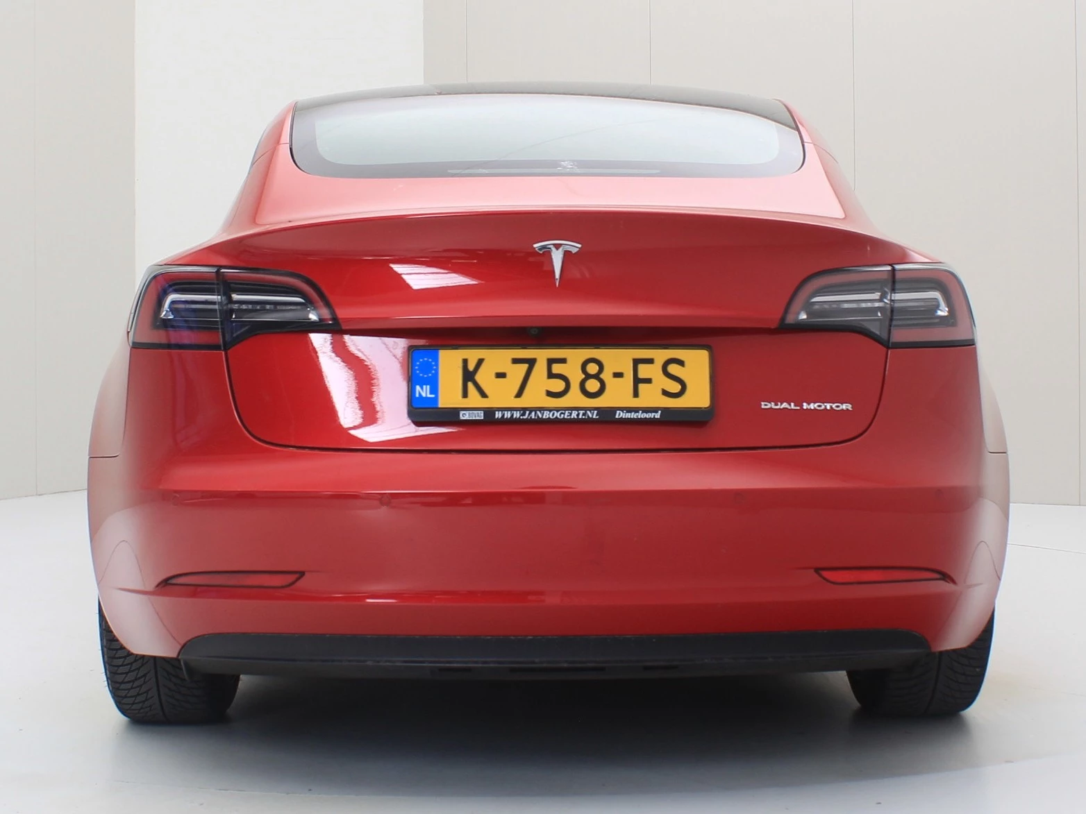 Hoofdafbeelding Tesla Model 3