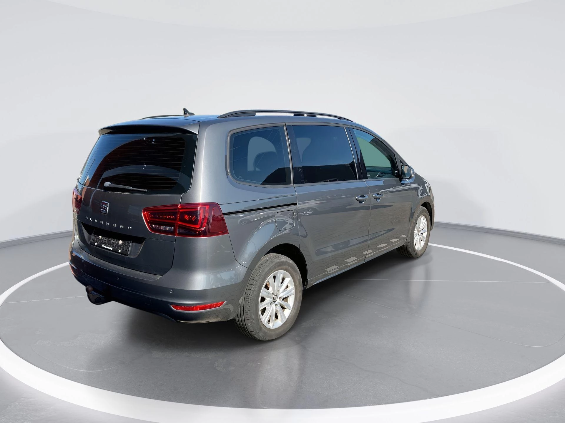 Hoofdafbeelding SEAT Alhambra