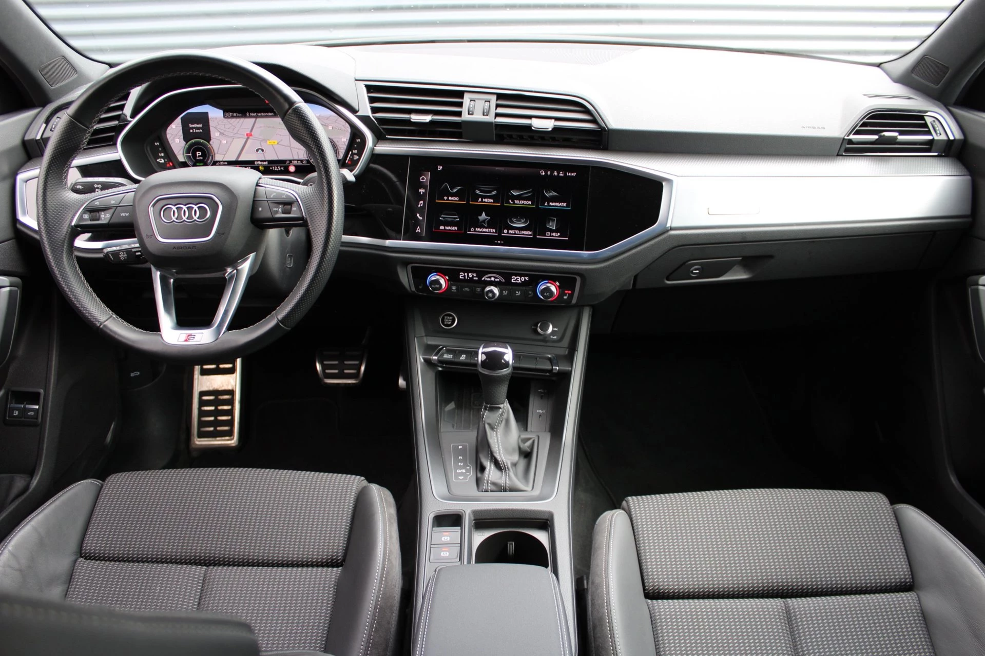 Hoofdafbeelding Audi Q3