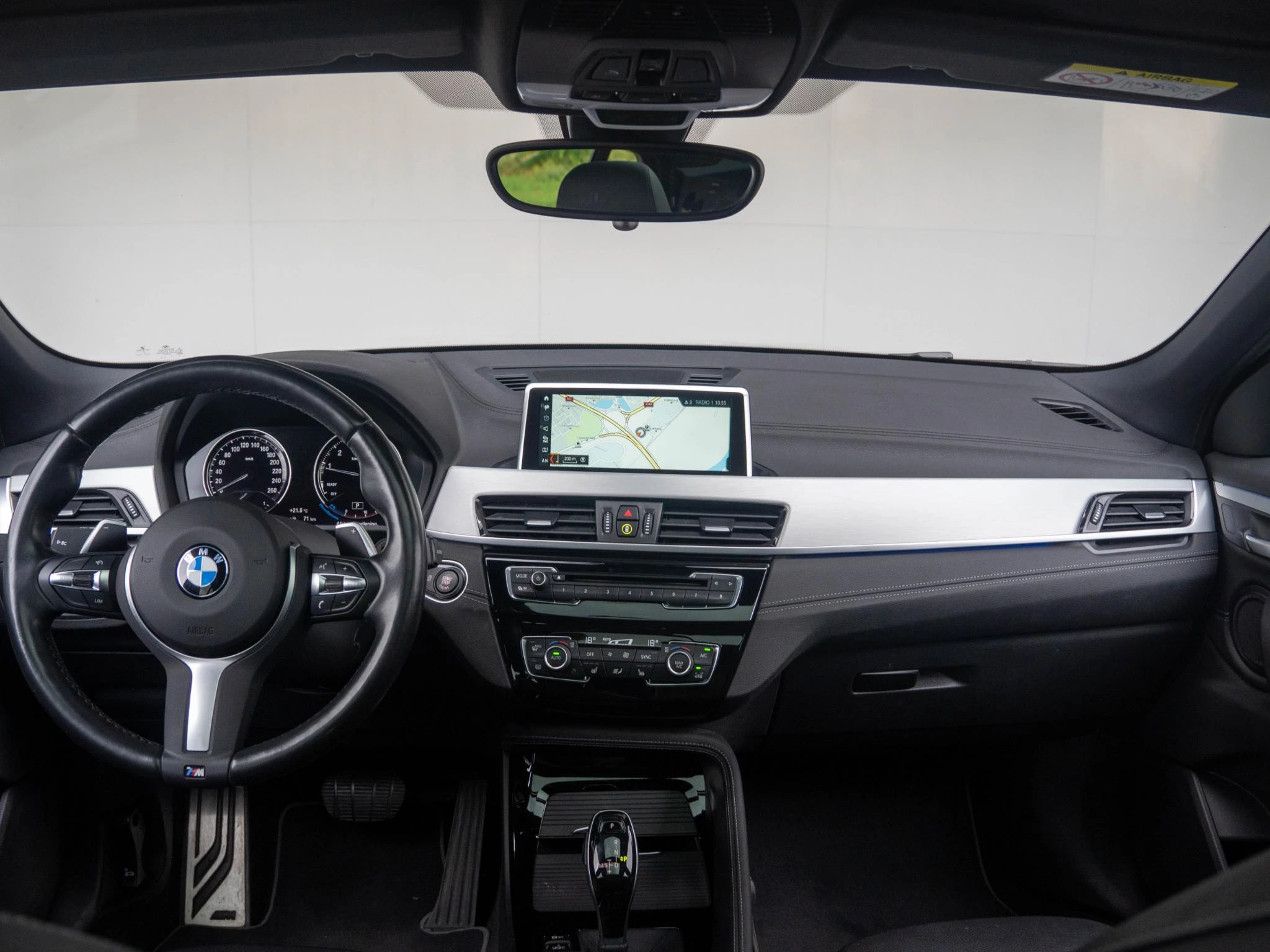 Hoofdafbeelding BMW X2