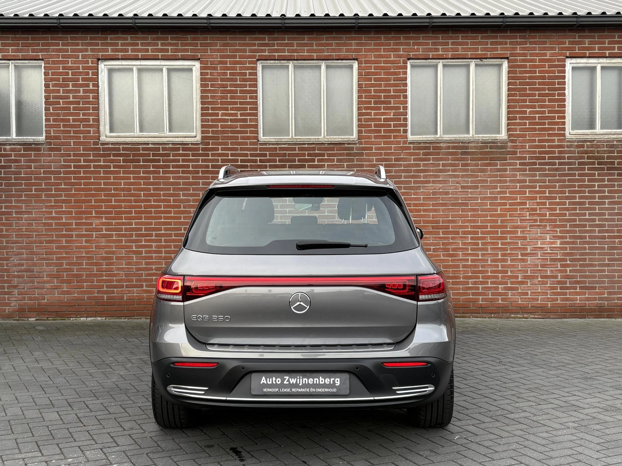 Hoofdafbeelding Mercedes-Benz EQB