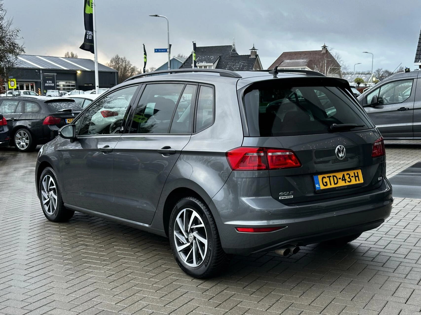 Hoofdafbeelding Volkswagen Golf Sportsvan