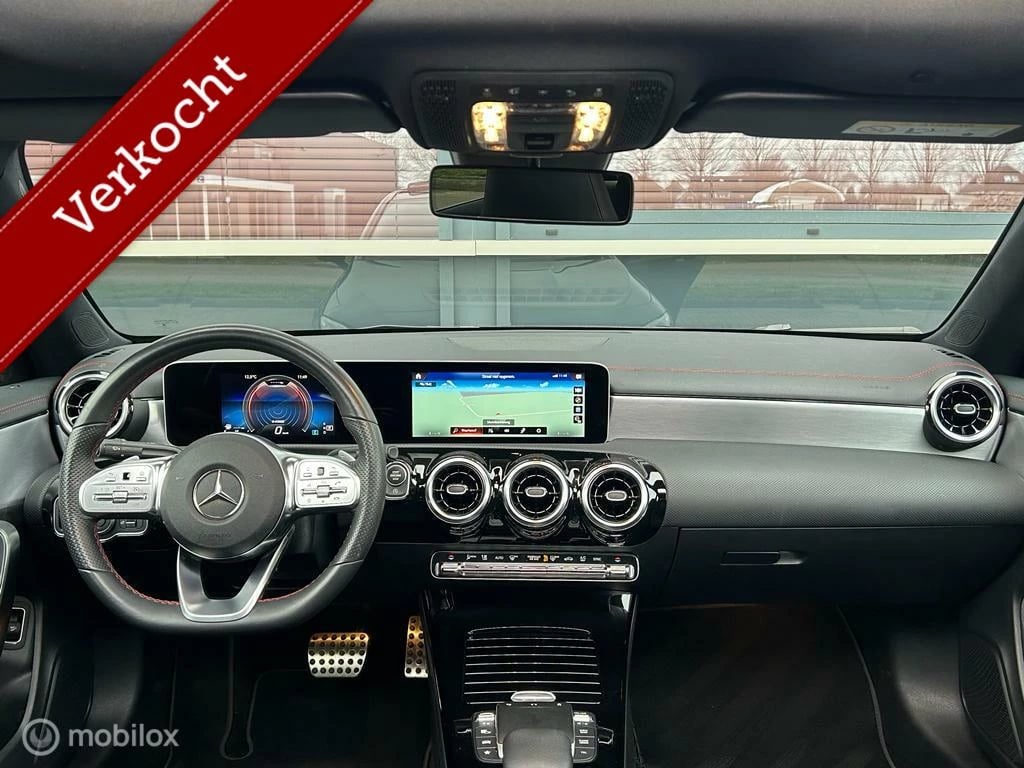 Hoofdafbeelding Mercedes-Benz CLA