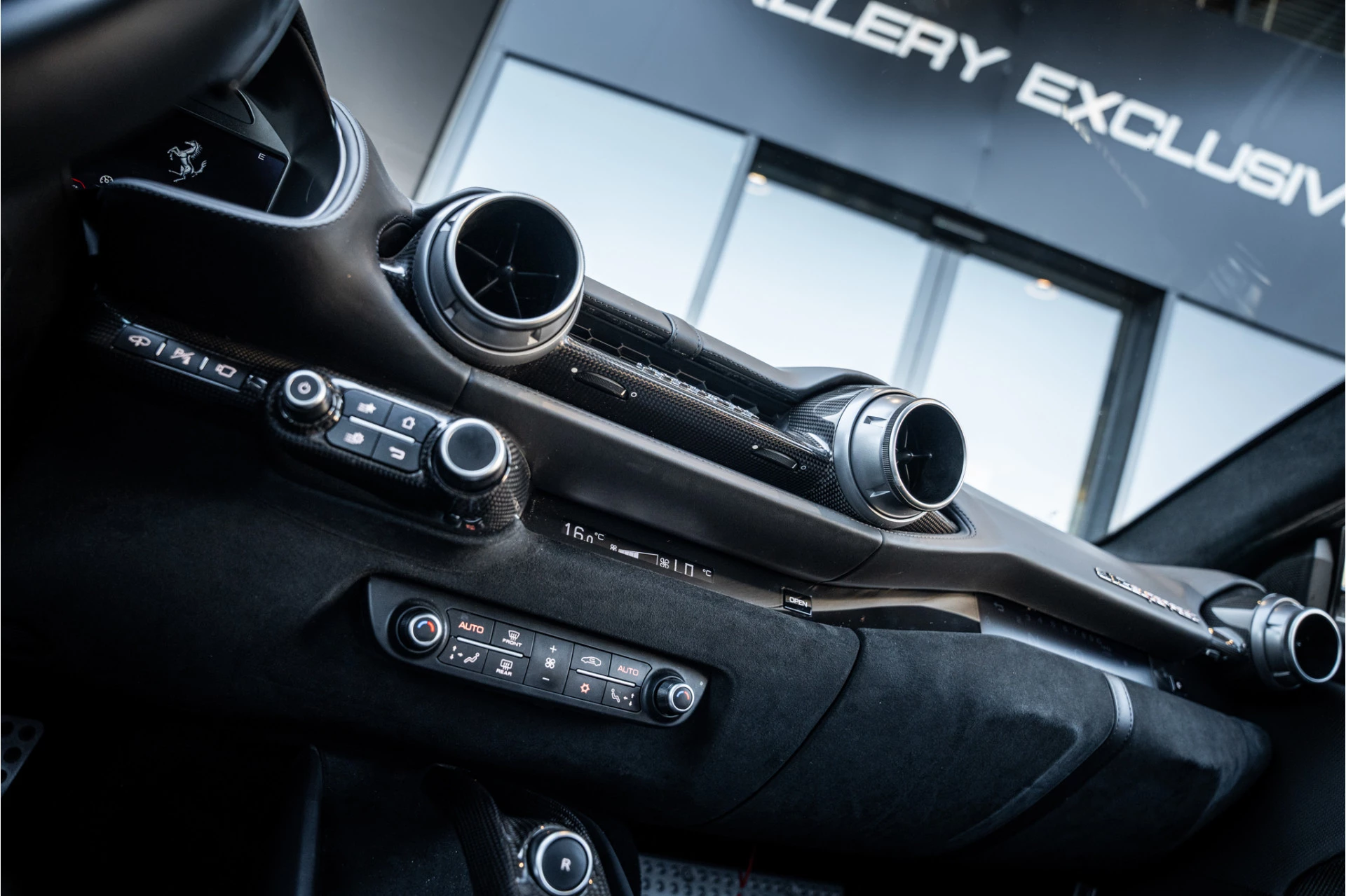 Hoofdafbeelding Ferrari 812 Superfast