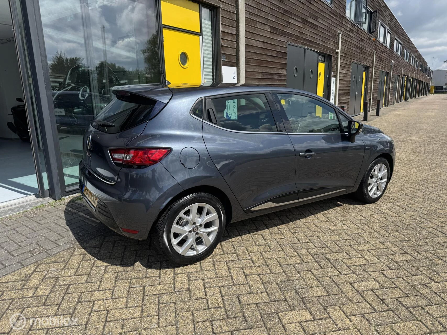 Hoofdafbeelding Renault Clio