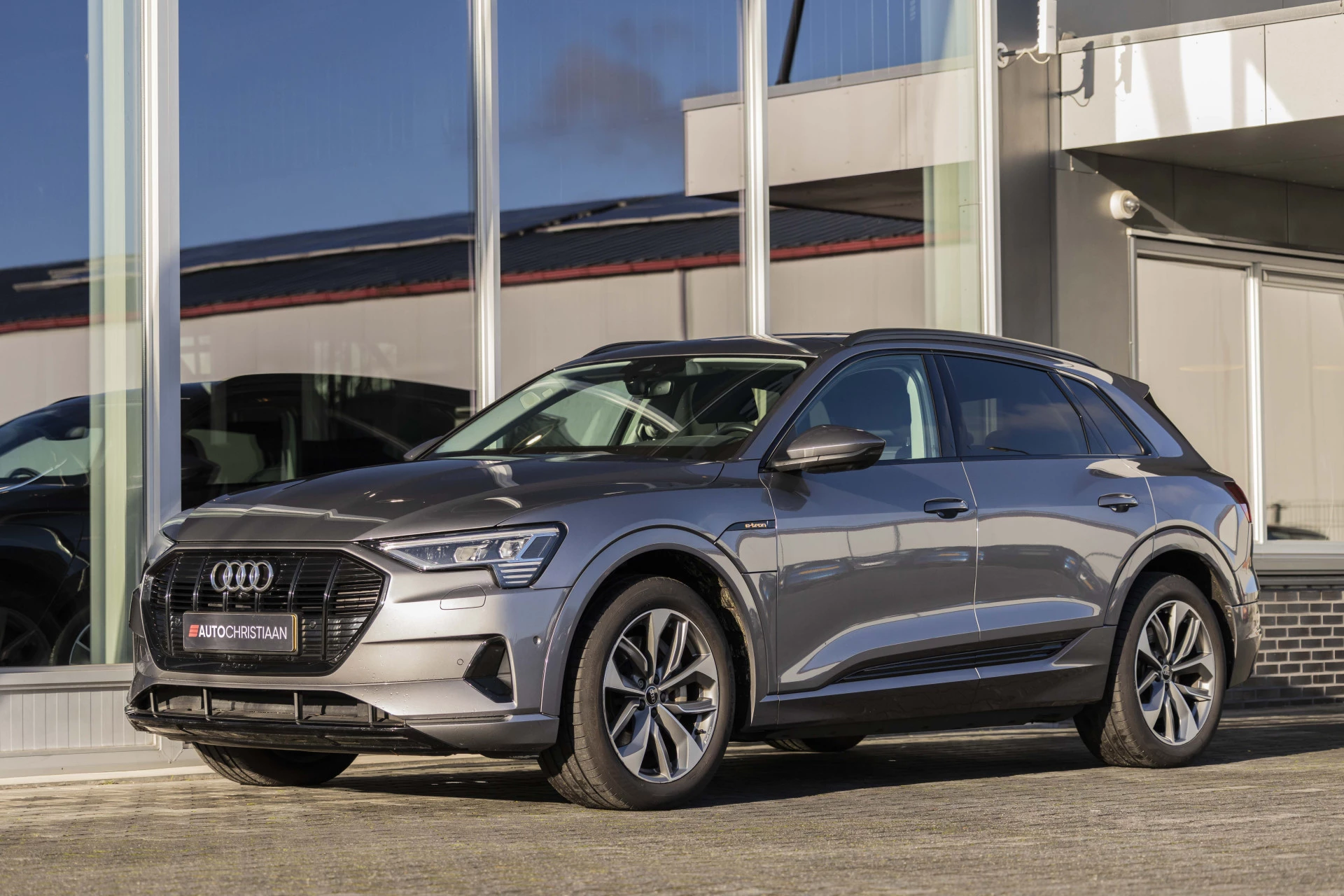 Hoofdafbeelding Audi e-tron