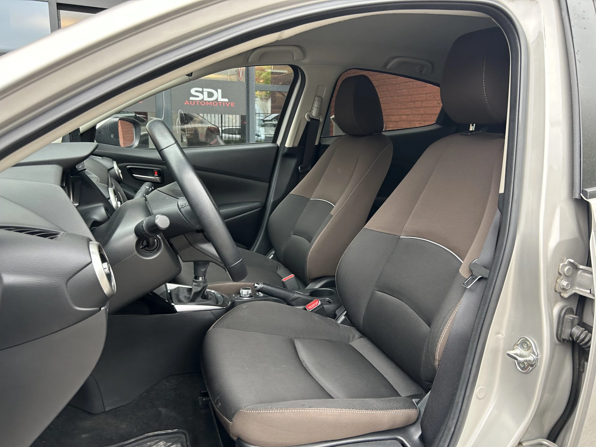 Hoofdafbeelding Mazda 2
