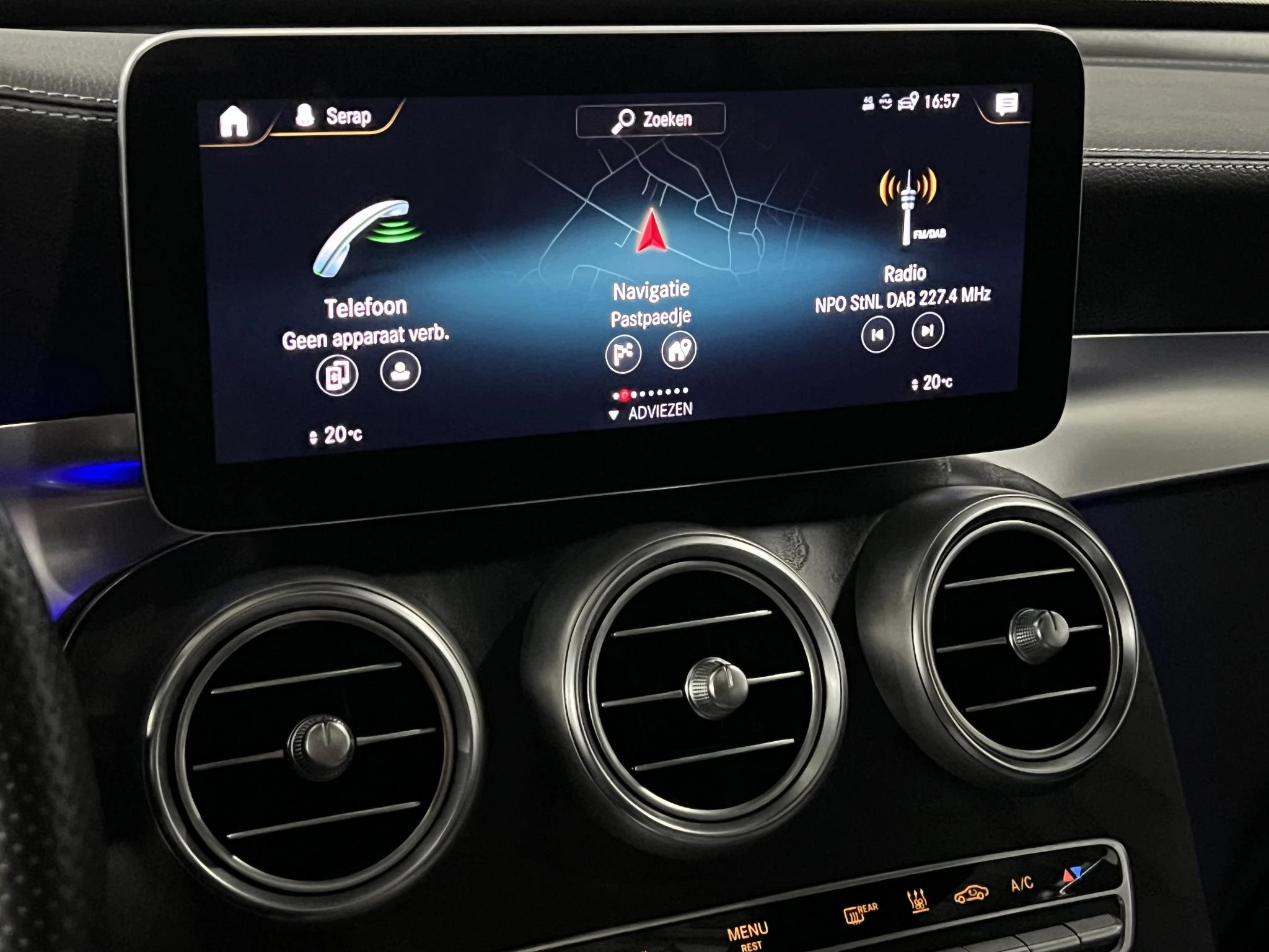 Hoofdafbeelding Mercedes-Benz GLC