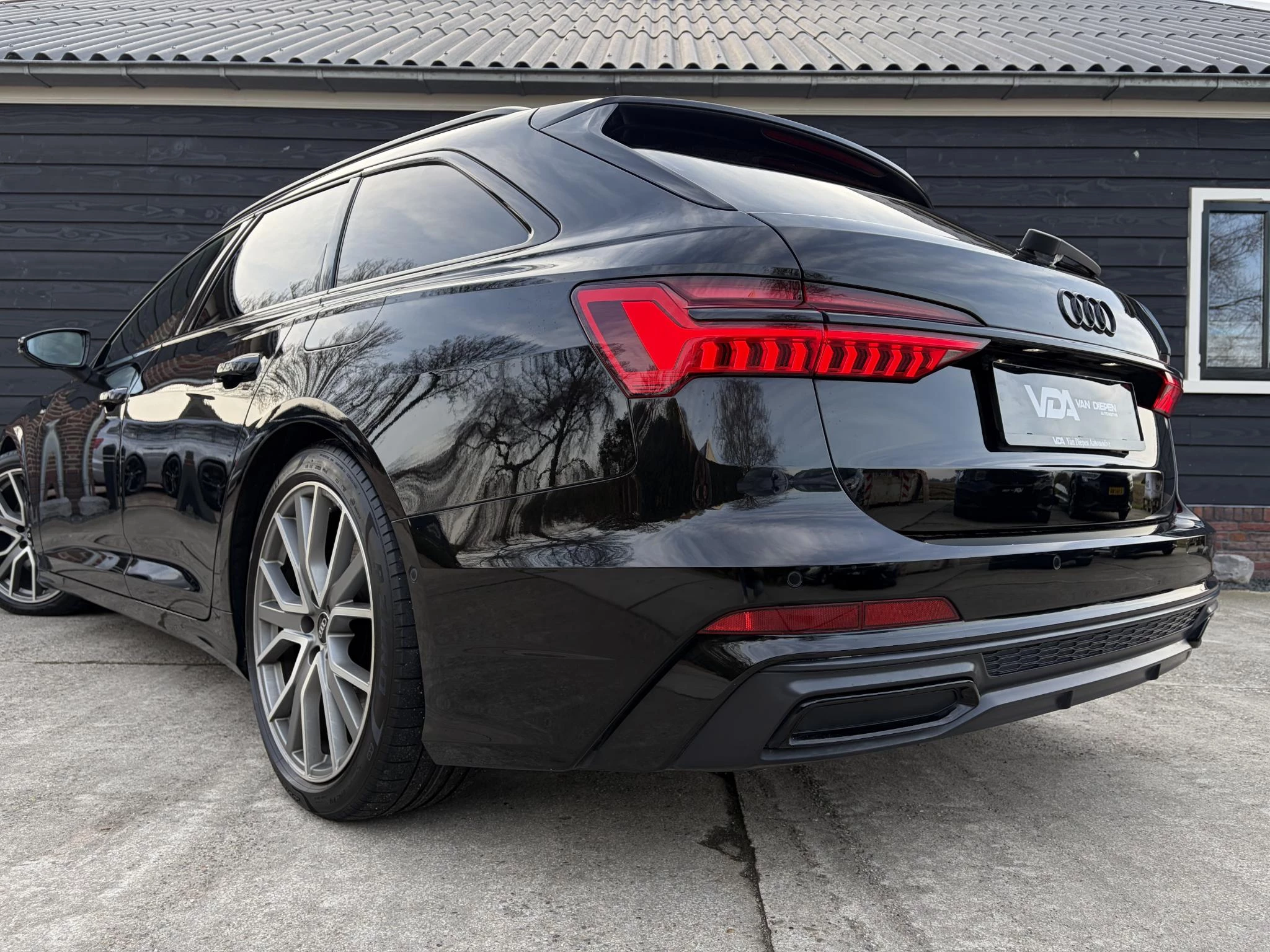 Hoofdafbeelding Audi A6