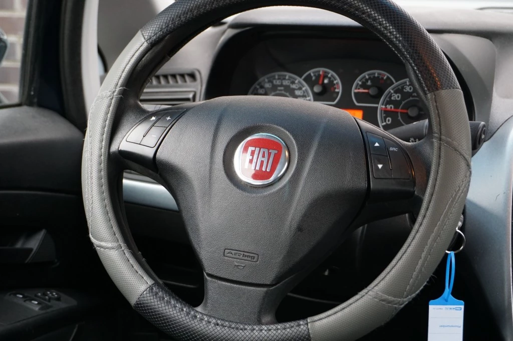 Hoofdafbeelding Fiat Punto