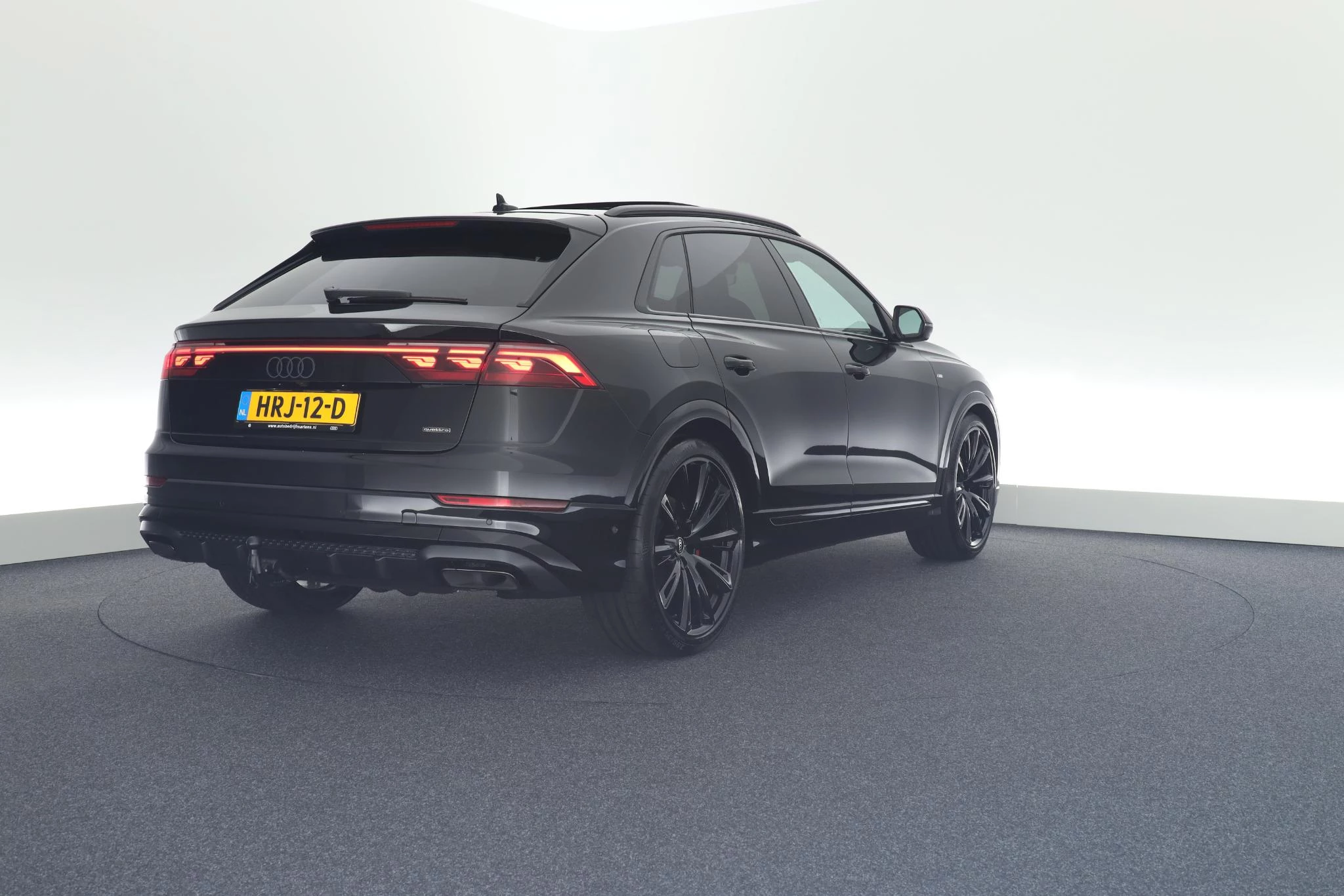 Hoofdafbeelding Audi Q8