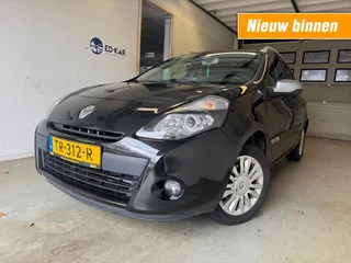 Hoofdafbeelding Renault Clio Renault Clio 1.2 TCE Authentique PANO NAVI NETTE AUTO APK 4-2026