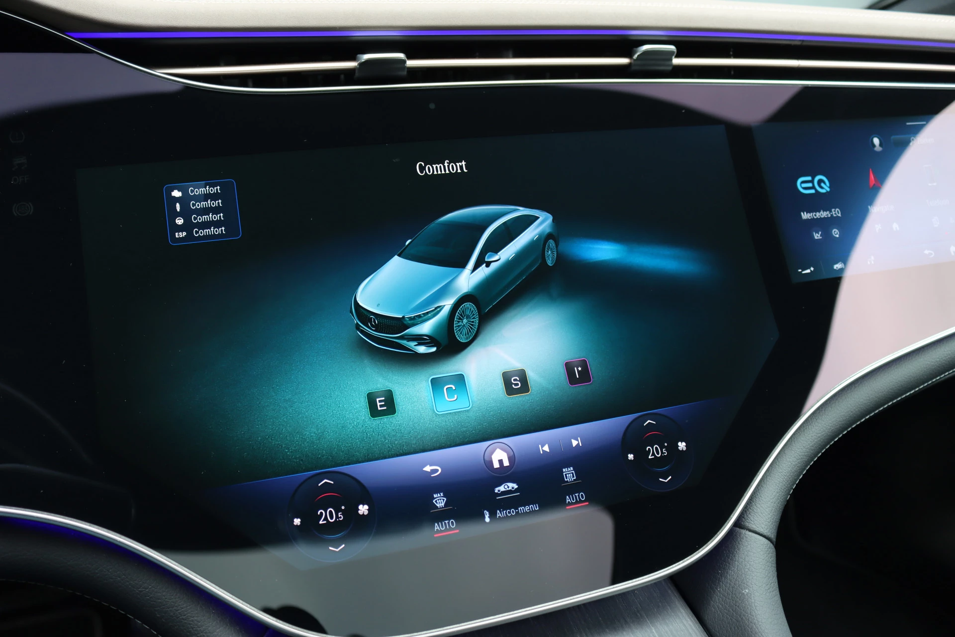 Hoofdafbeelding Mercedes-Benz EQS