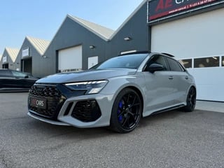 Hoofdafbeelding Audi RS3 Audi A3 Sportback 2.5 TFSI RS 3 Quattro 2024 Carbon Ceramic Dyna Full option!!!!