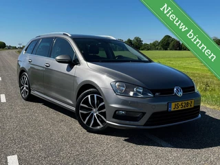 Volkswagen Golf Variant 1.2 TSI Highline R Line | Full Options