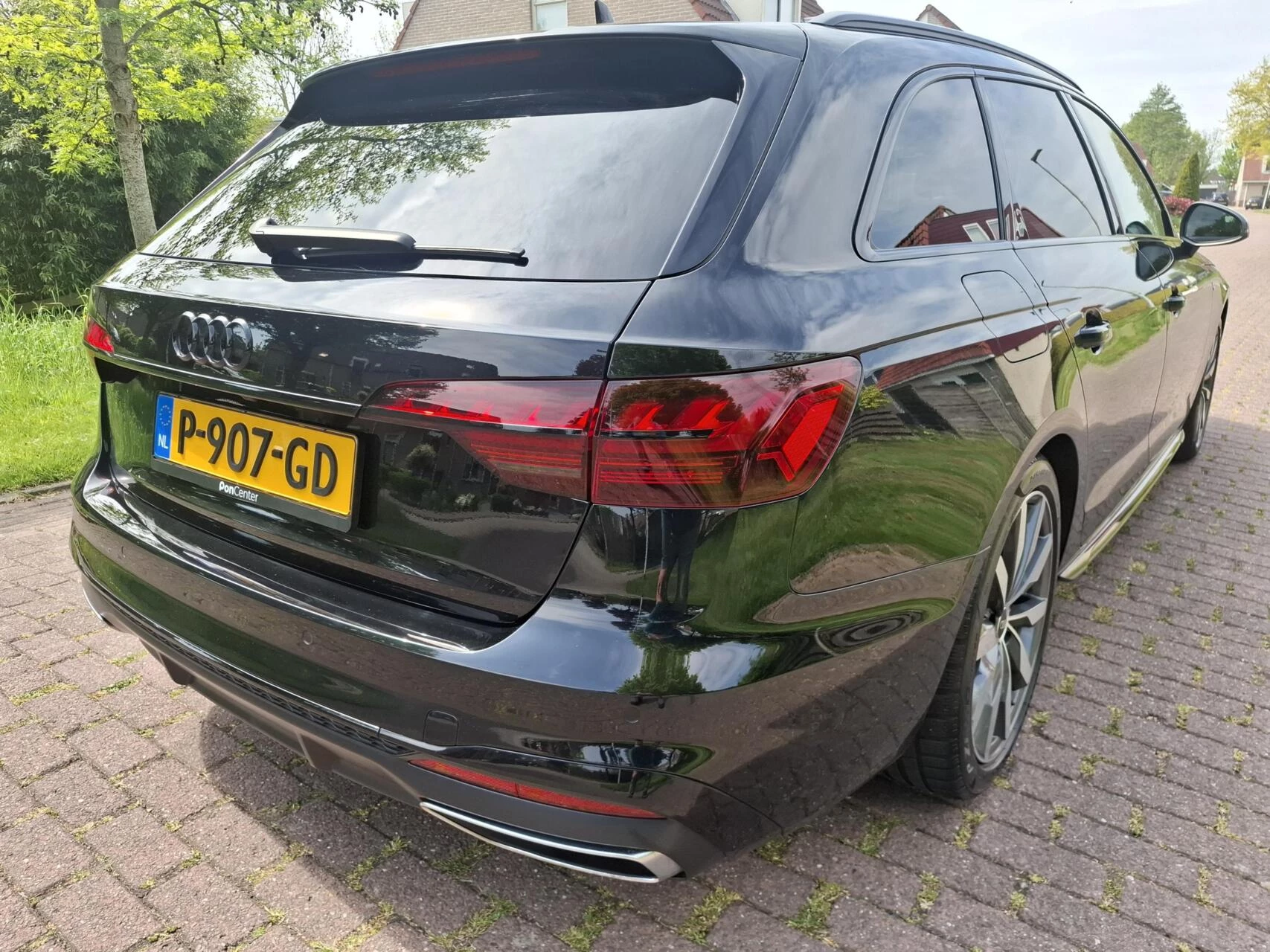 Hoofdafbeelding Audi A4