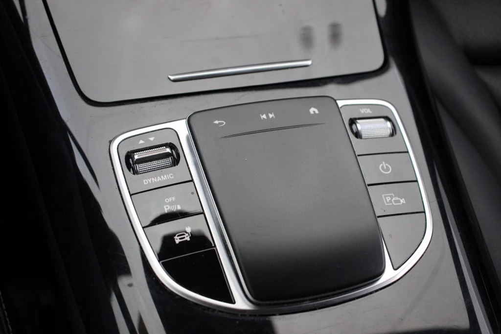 Hoofdafbeelding Mercedes-Benz EQC