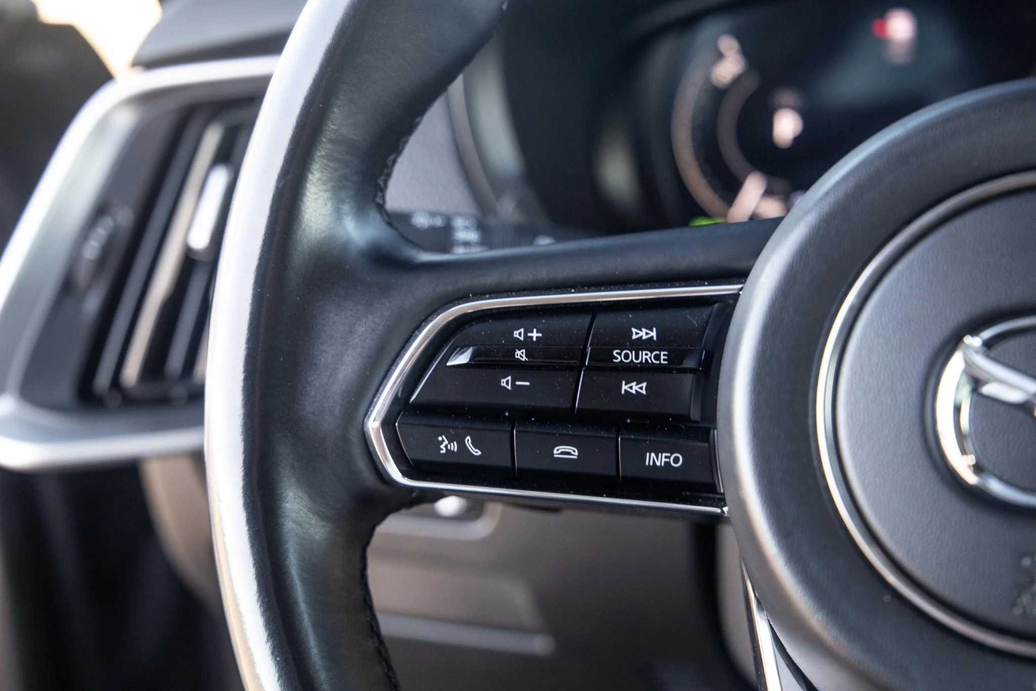 Hoofdafbeelding Mazda CX-60