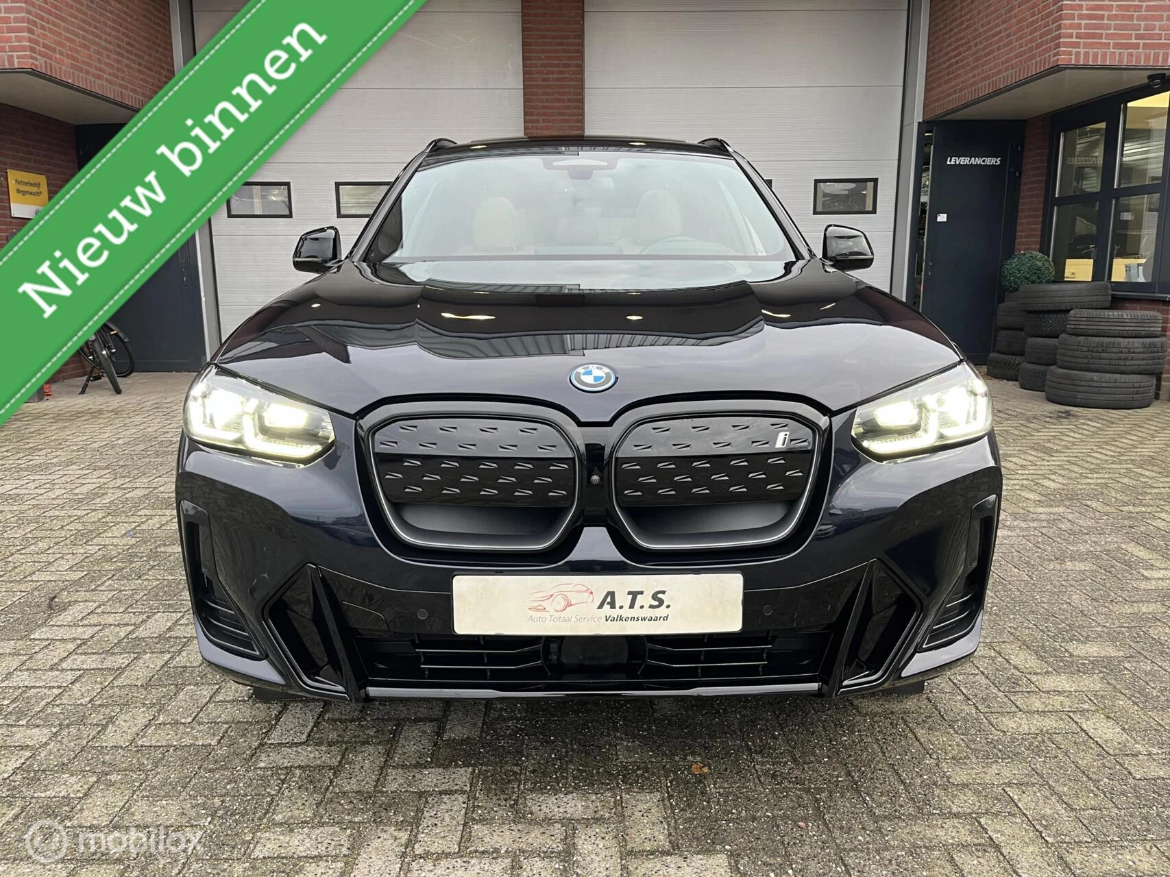 Hoofdafbeelding BMW iX3