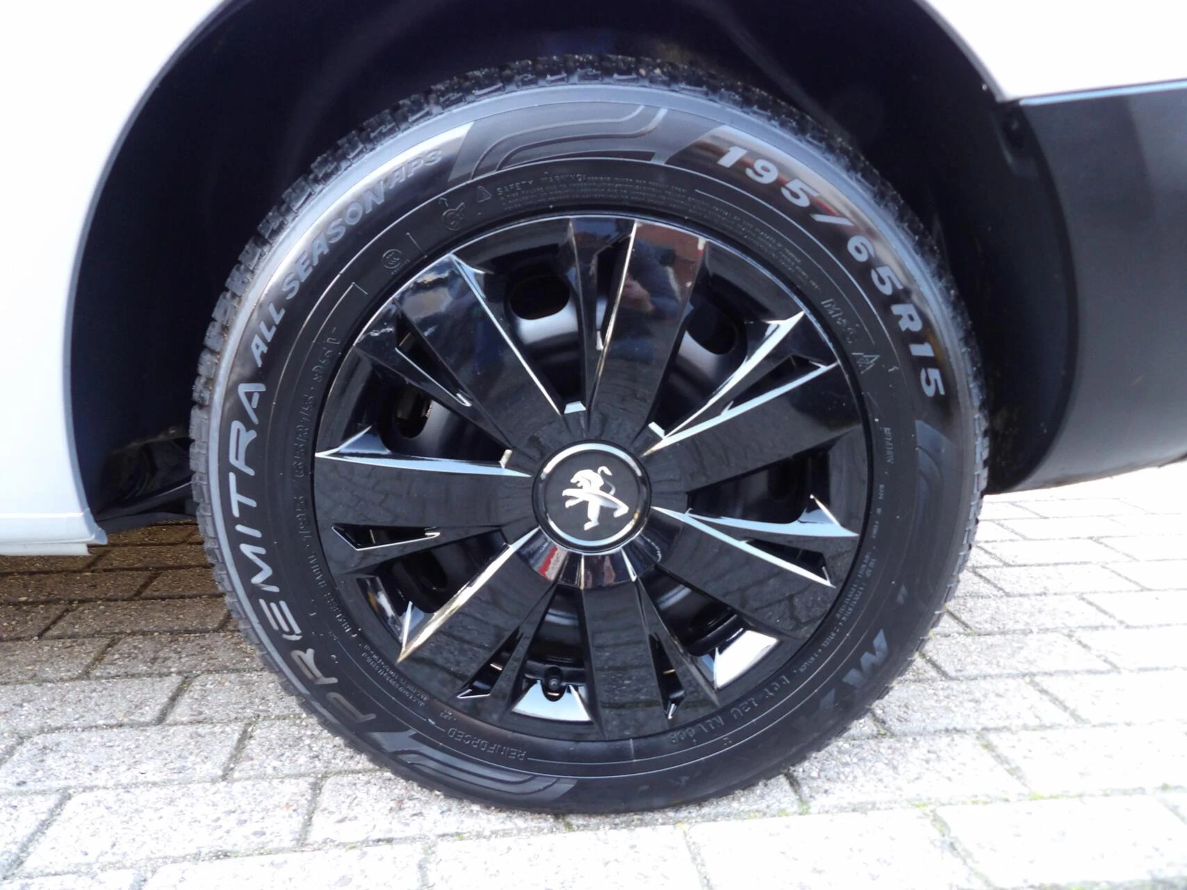 Hoofdafbeelding Peugeot Partner