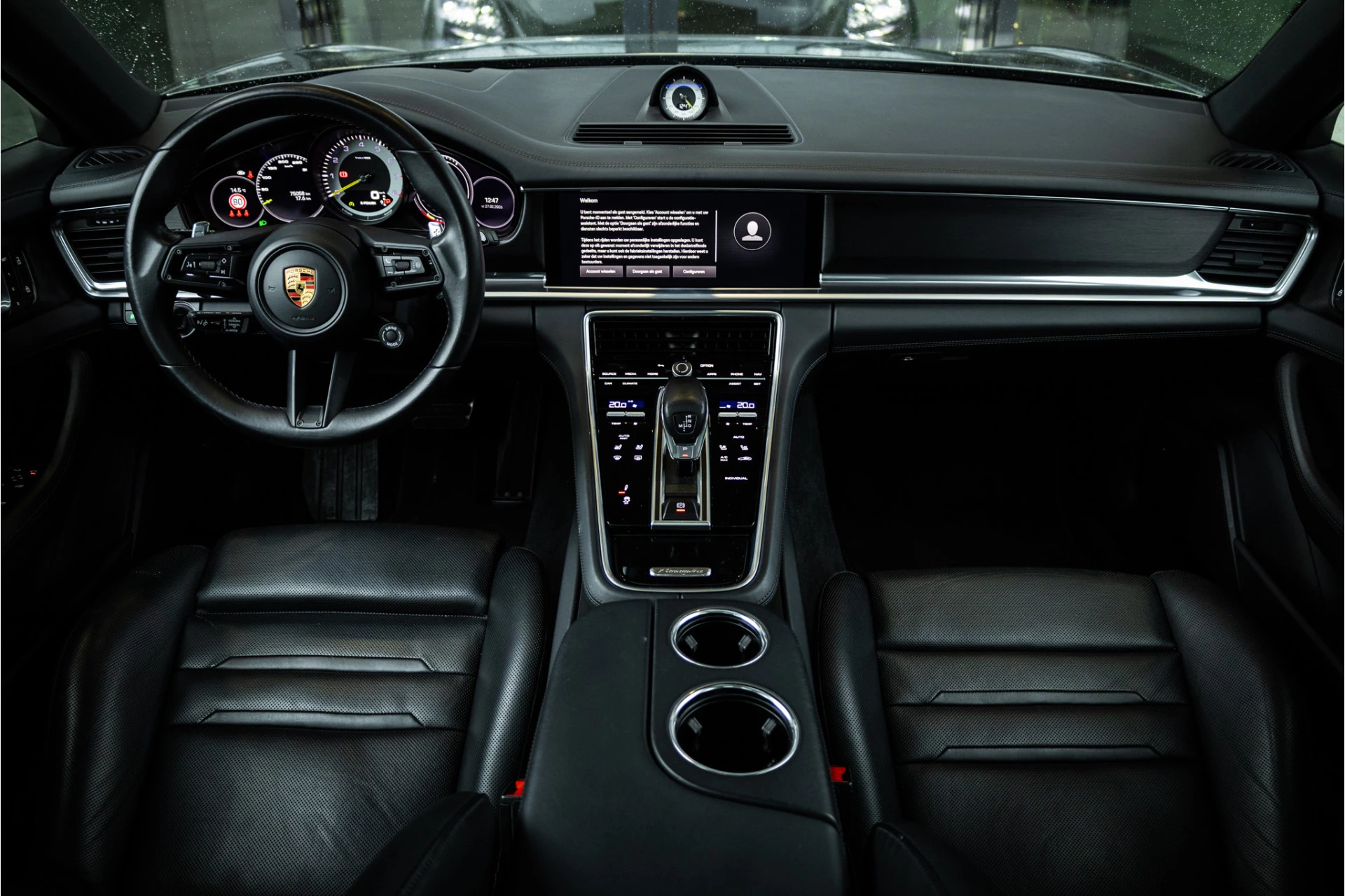 Hoofdafbeelding Porsche Panamera